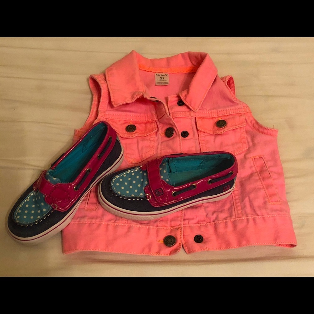Girls sperrys